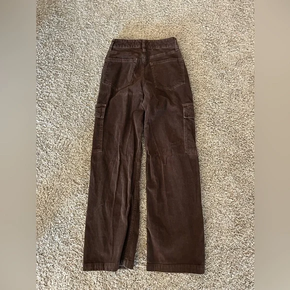 Hollister ultra high rise corduroy pants women’s 3R or 26 - Picture 3 of 3